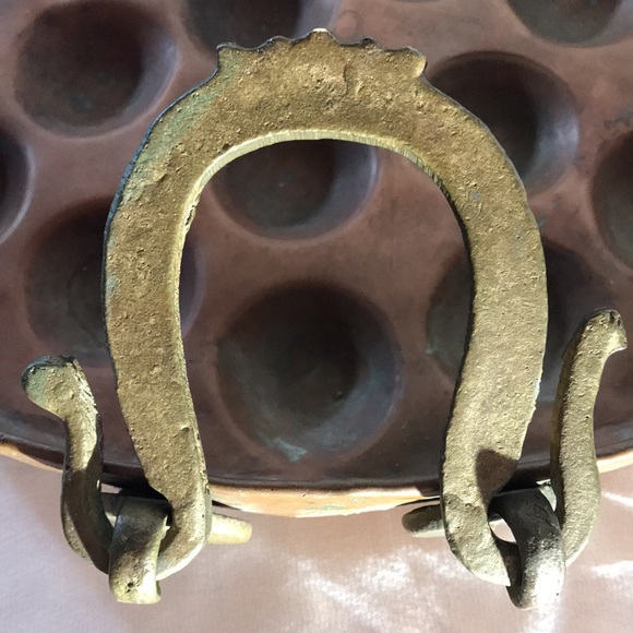 Antique Hammered Copper Turkish Egg Poacher/Pastry Tray w/ brass handles - Picture 3 of 9